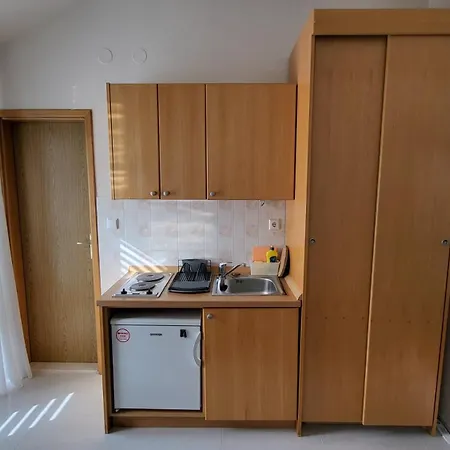 With Kitchenette Ac